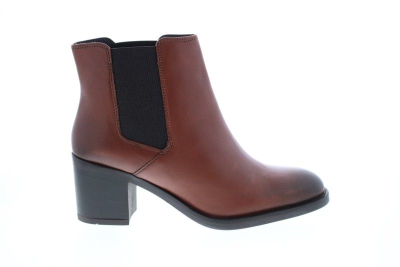 Clarks Mascarpone Bay 26135270 Womens Brown Leather Slip On Chelsea Boots (2)