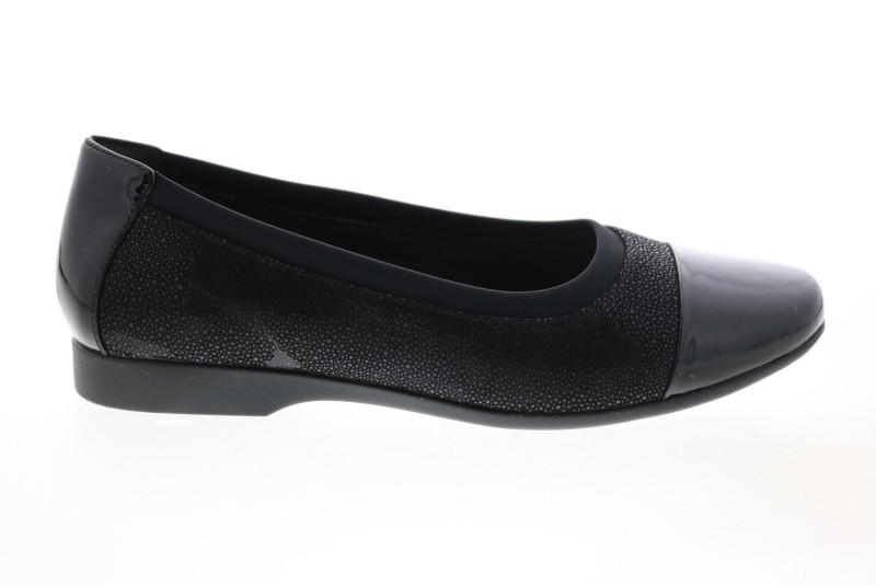 Clarks Un Darcey Cap 26144963 Womens Black Suede Ballet Flats Shoes (2)